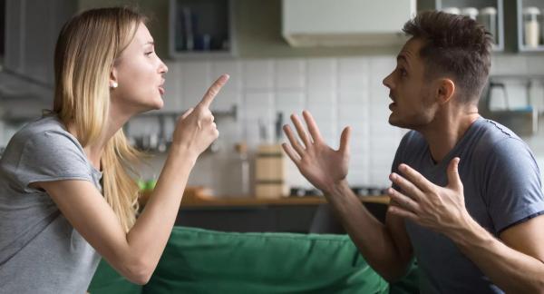 Бой с тенью: как перестать ревновать и накручивать себя