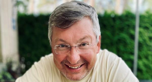 Гром среди ясного неба: почему пишут бывшие и что ответить?